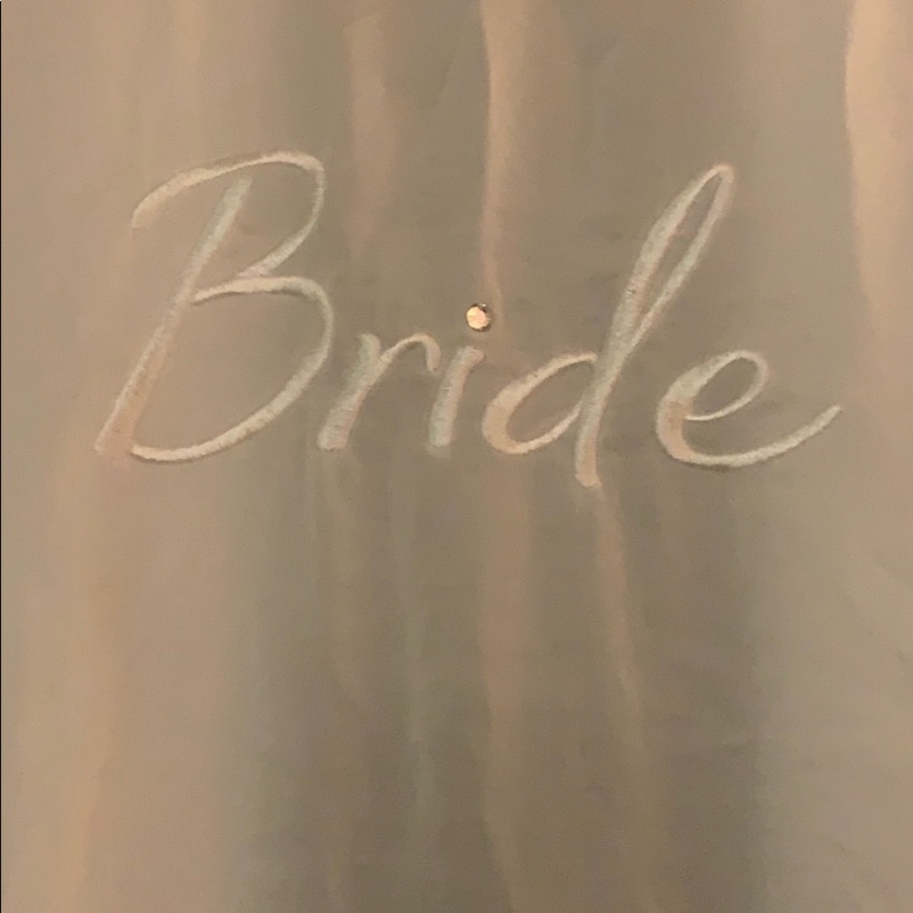 ⭐️💕White BRIDE 👰 Dressing Robe ⭐️